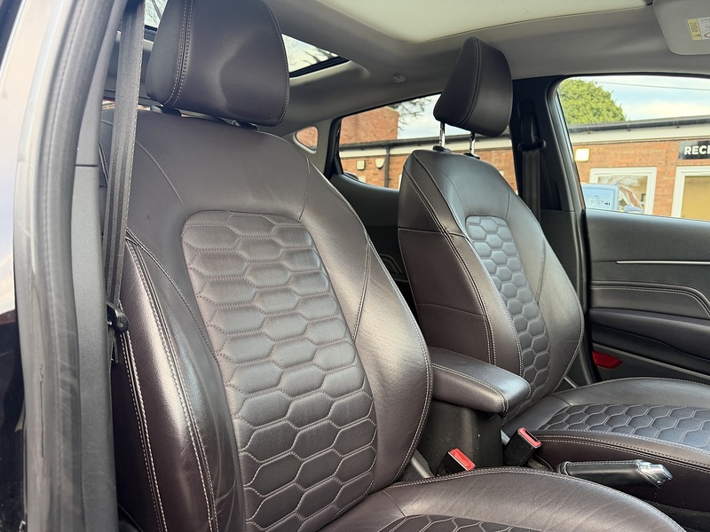 Ford Fiesta 1.0T EcoBoost GPF Vignale Hatchback 5dr Petrol Auto Euro 6 (s/s) (100 ps) - U2493