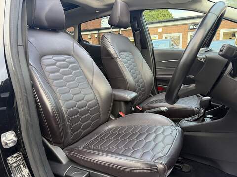 Ford Fiesta 1.0T EcoBoost GPF Vignale Hatchback 5dr Petrol Auto Euro 6 (s/s) (100 ps) - U2493