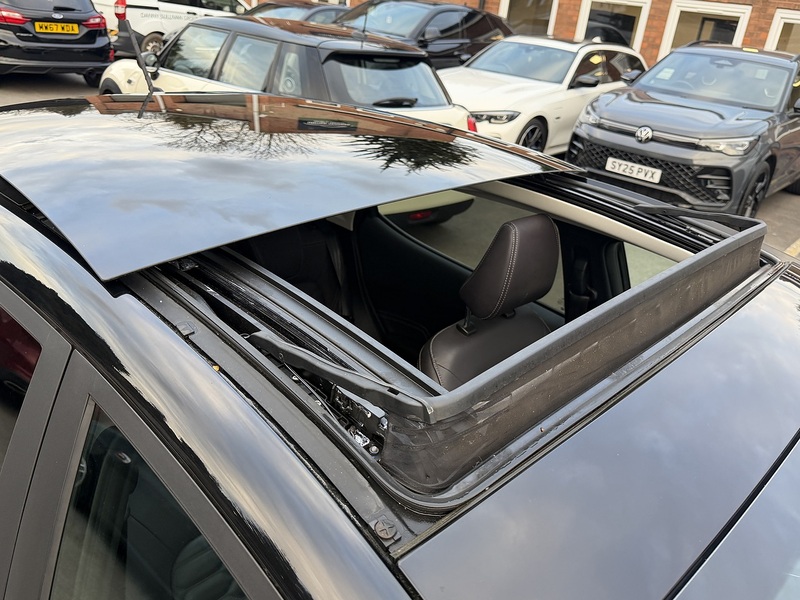 Ford Fiesta 1.0T EcoBoost GPF Vignale Hatchback 5dr Petrol Auto Euro 6 (s/s) (100 ps) - U2493