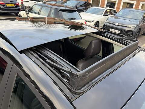 Ford Fiesta 1.0T EcoBoost GPF Vignale Hatchback 5dr Petrol Auto Euro 6 (s/s) (100 ps) - U2493