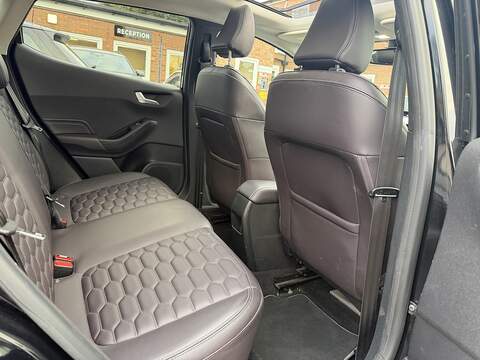 Ford Fiesta 1.0T EcoBoost GPF Vignale Hatchback 5dr Petrol Auto Euro 6 (s/s) (100 ps) - U2493