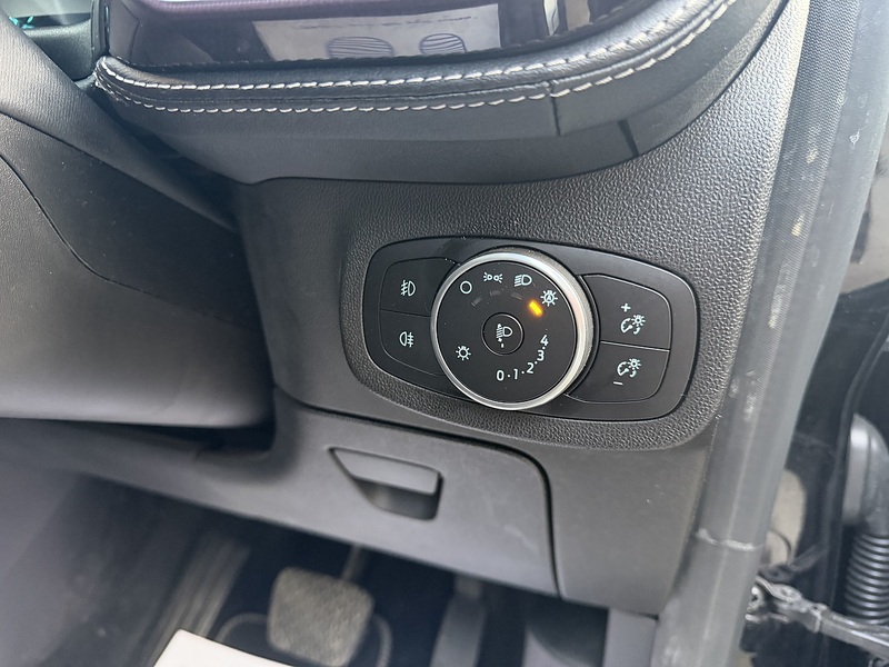 Ford Fiesta 1.0T EcoBoost GPF Vignale Hatchback 5dr Petrol Auto Euro 6 (s/s) (100 ps) - U2493