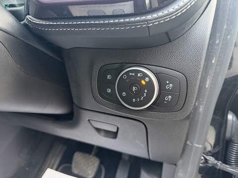 Ford Fiesta 1.0T EcoBoost GPF Vignale Hatchback 5dr Petrol Auto Euro 6 (s/s) (100 ps) - U2493