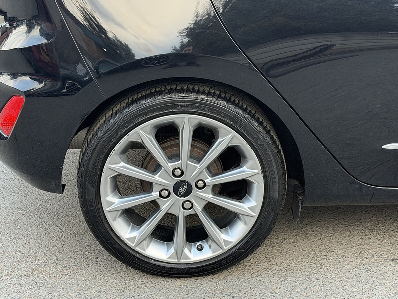 Ford Fiesta 1.0T EcoBoost GPF Vignale Hatchback 5dr Petrol Auto Euro 6 (s/s) (100 ps) - U2493