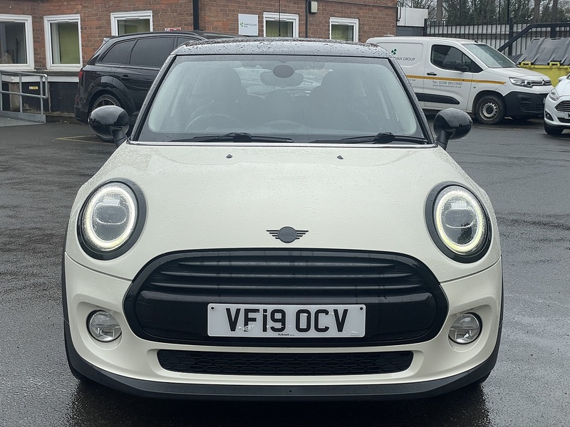 MINI Hatch 1.5 Cooper Classic Hatchback 5dr Petrol Manual Euro 6 (s/s) (136 ps) - U2498