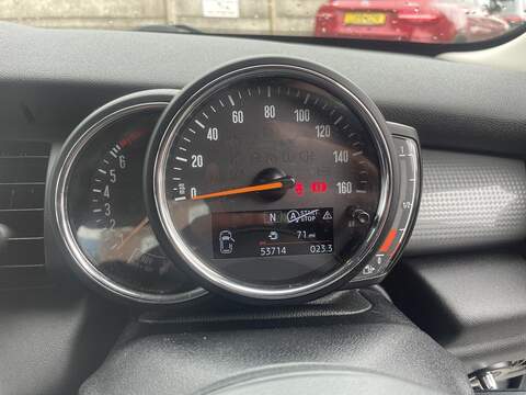 MINI Hatch 1.5 Cooper Classic Hatchback 5dr Petrol Manual Euro 6 (s/s) (136 ps) - U2498