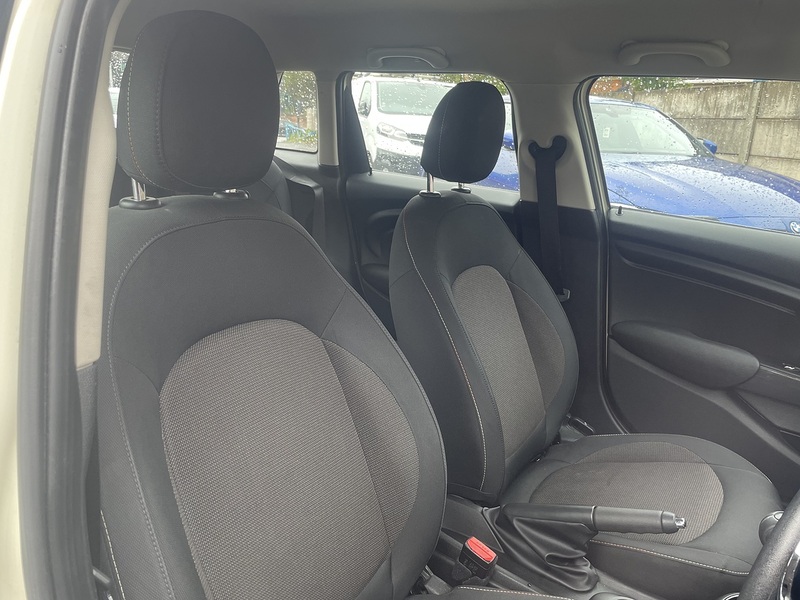 MINI Hatch 1.5 Cooper Classic Hatchback 5dr Petrol Manual Euro 6 (s/s) (136 ps) - U2498