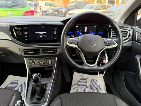 Volkswagen Polo 1.0 TSI Life Hatchback 5dr Petrol Manual Euro 6 (s/s) (95 ps) - U2502