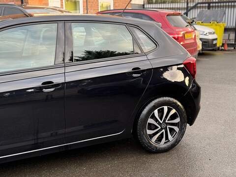 Volkswagen Polo 1.0 TSI Life Hatchback 5dr Petrol Manual Euro 6 (s/s) (95 ps) - U2502