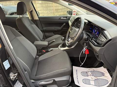 Volkswagen Polo 1.0 TSI Life Hatchback 5dr Petrol Manual Euro 6 (s/s) (95 ps) - U2502