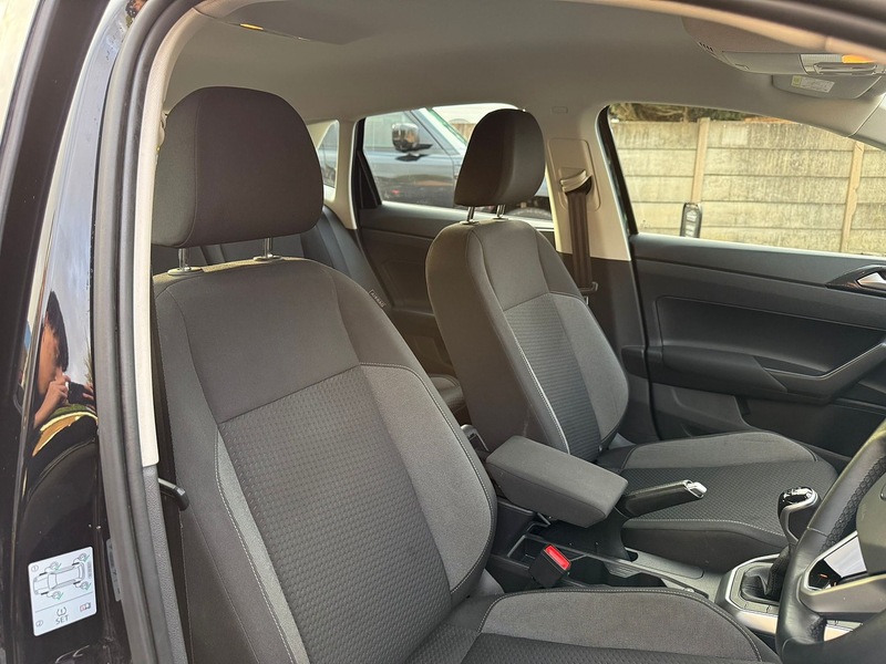 Volkswagen Polo 1.0 TSI Life Hatchback 5dr Petrol Manual Euro 6 (s/s) (95 ps) - U2502