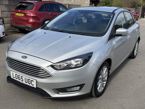 Ford Focus T EcoBoost Titanium - U2504