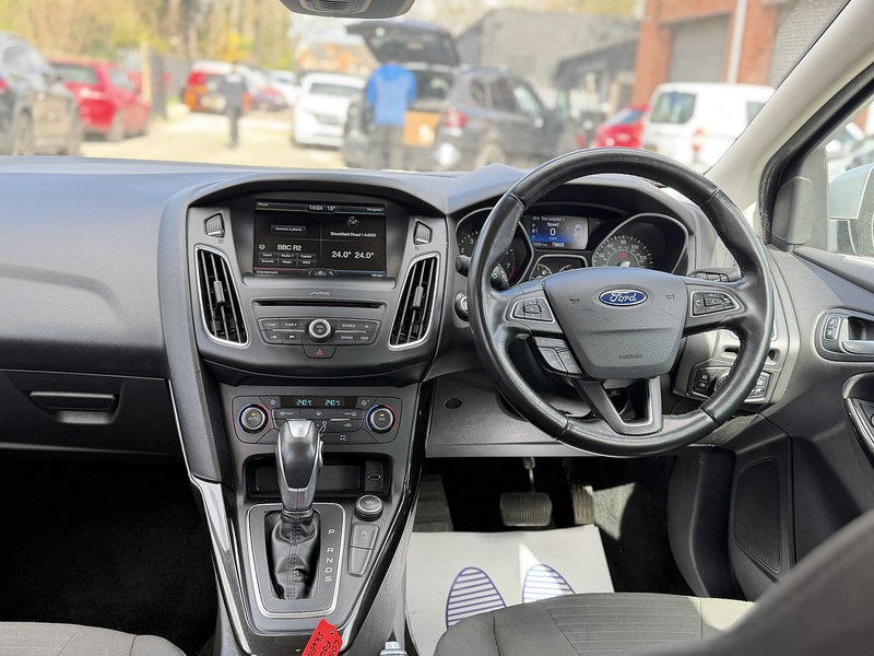 Ford Focus T EcoBoost Titanium - U2504