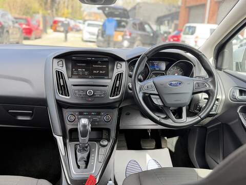 Ford Focus T EcoBoost Titanium - U2504