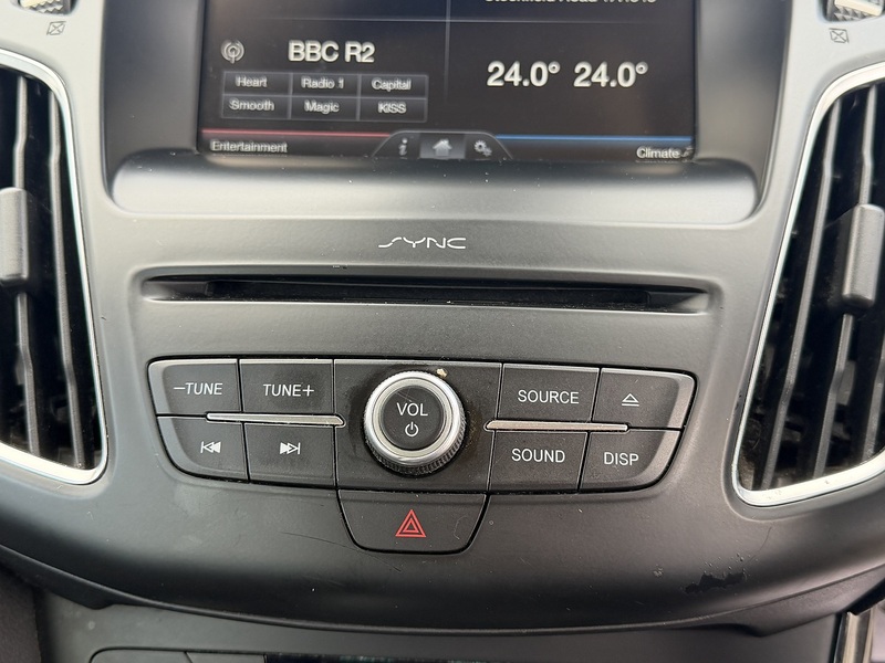 Ford Focus T EcoBoost Titanium - U2504