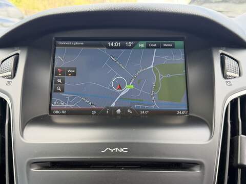 Ford Focus T EcoBoost Titanium - U2504