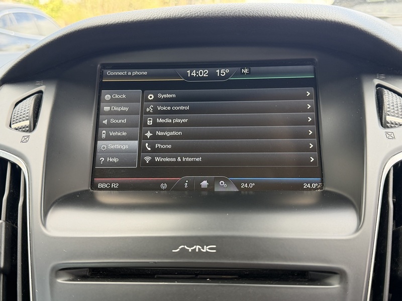 Ford Focus T EcoBoost Titanium - U2504