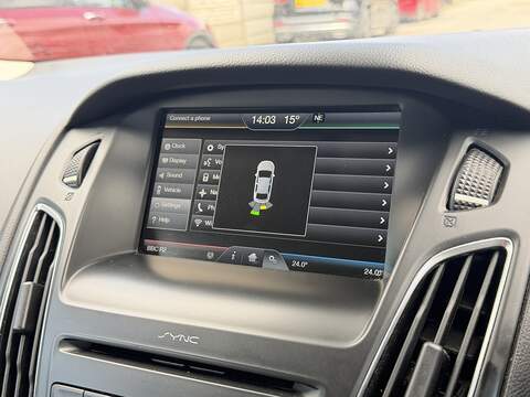 Ford Focus T EcoBoost Titanium - U2504