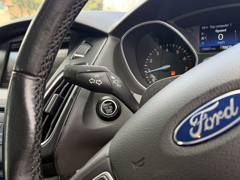 Ford Focus T EcoBoost Titanium - U2504