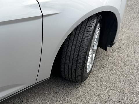 Ford Focus T EcoBoost Titanium - U2504