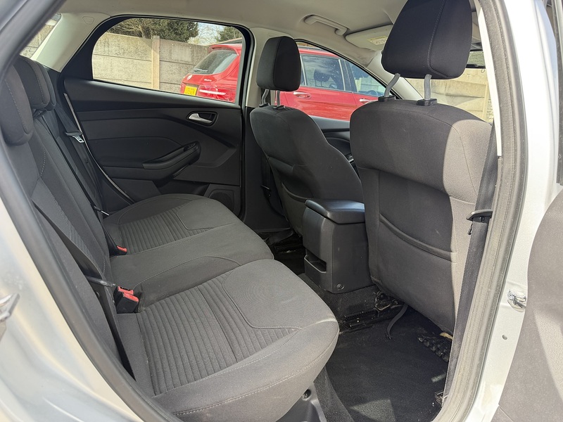 Ford Focus T EcoBoost Titanium - U2504