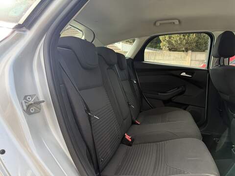 Ford Focus T EcoBoost Titanium - U2504