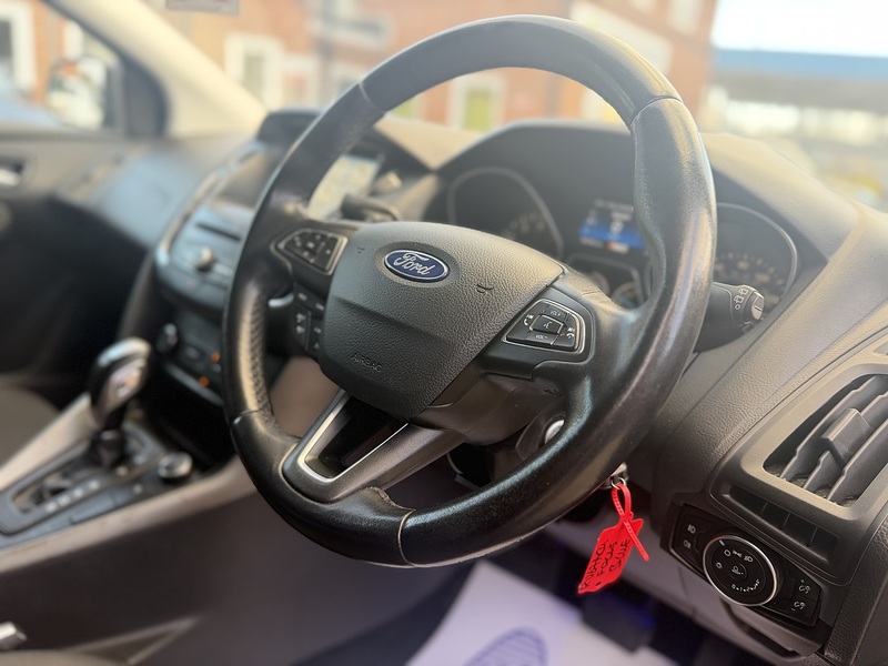 Ford Focus 1.0T EcoBoost Zetec Edition Hatchback 5dr Petrol Auto Euro 6 (s/s) (125 ps) - U2505