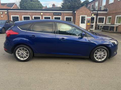 Ford Focus 1.0T EcoBoost Zetec Edition Hatchback 5dr Petrol Auto Euro 6 (s/s) (125 ps) - U2505