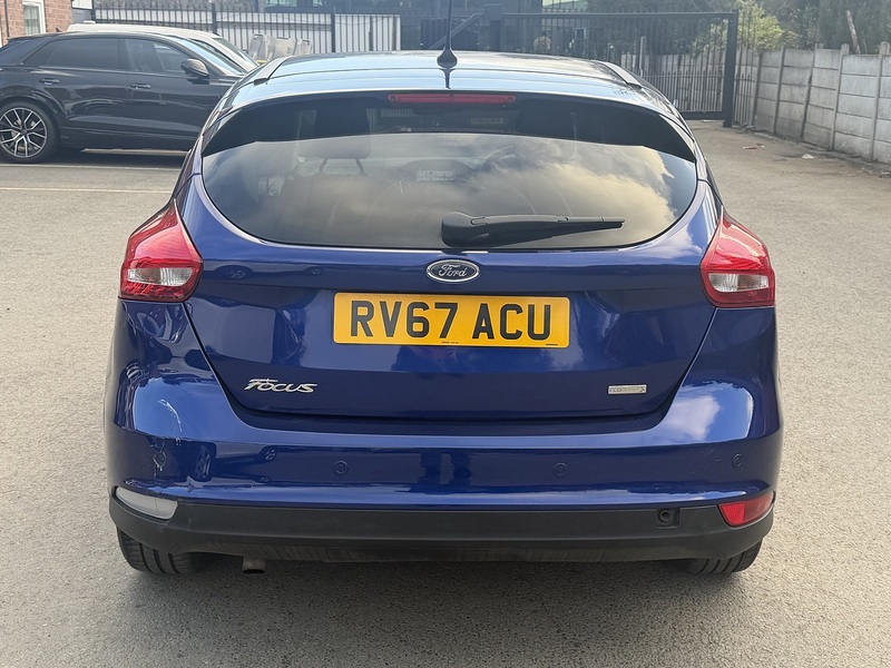Ford Focus 1.0T EcoBoost Zetec Edition Hatchback 5dr Petrol Auto Euro 6 (s/s) (125 ps) - U2505