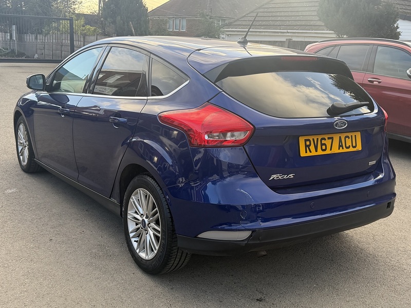 Ford Focus 1.0T EcoBoost Zetec Edition Hatchback 5dr Petrol Auto Euro 6 (s/s) (125 ps) - U2505