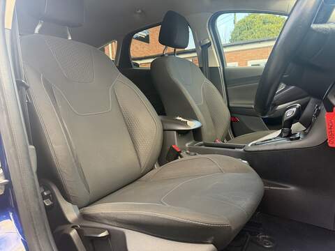 Ford Focus 1.0T EcoBoost Zetec Edition Hatchback 5dr Petrol Auto Euro 6 (s/s) (125 ps) - U2505