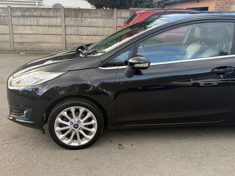 Ford Fiesta 1.0T EcoBoost Titanium X Hatchback 3dr Petrol Powershift Euro 6 (100 ps) - U2506
