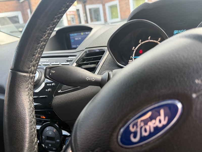 Ford Fiesta 1.0T EcoBoost Titanium X Hatchback 3dr Petrol Powershift Euro 6 (100 ps) - U2506