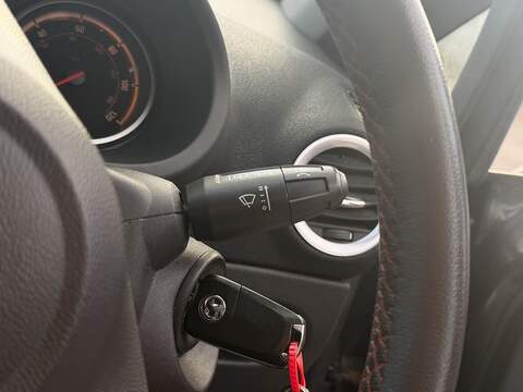 Vauxhall Corsa 1.2i ecoFLEX 16V SXi Hatchback 3dr Petrol Manual Euro 5 (s/s) (A/C) (85 ps) - U2507