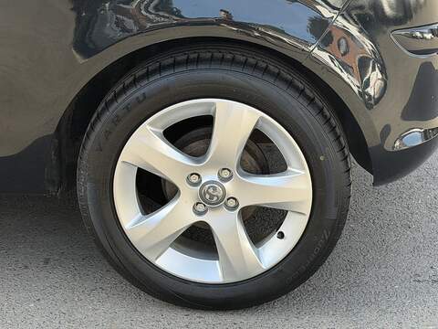 Vauxhall Corsa 1.2i ecoFLEX 16V SXi Hatchback 3dr Petrol Manual Euro 5 (s/s) (A/C) (85 ps) - U2507