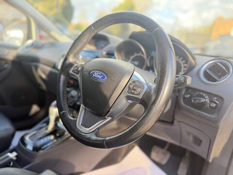Ford Fiesta 1.0T EcoBoost Titanium X Hatchback 3dr Petrol Powershift Euro 6 (100 ps) - U2511
