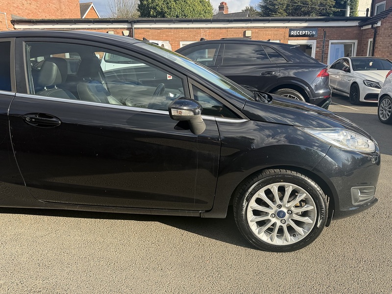 Ford Fiesta 1.0T EcoBoost Titanium X Hatchback 3dr Petrol Powershift Euro 6 (100 ps) - U2511