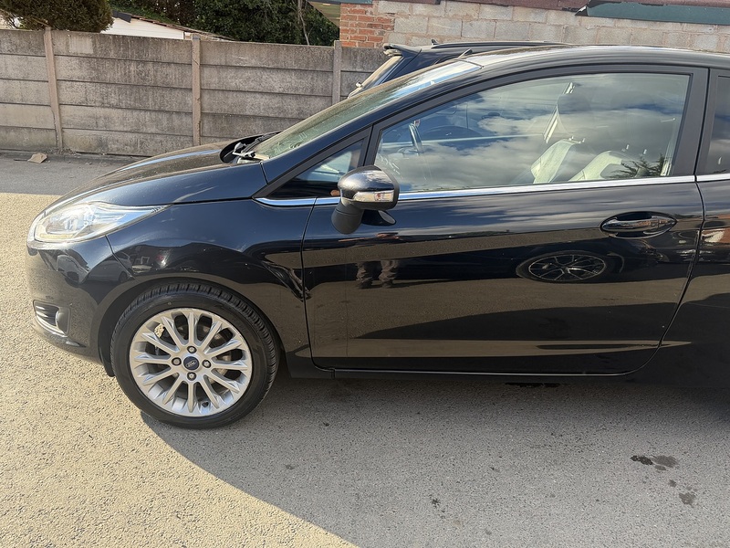 Ford Fiesta 1.0T EcoBoost Titanium X Hatchback 3dr Petrol Powershift Euro 6 (100 ps) - U2511