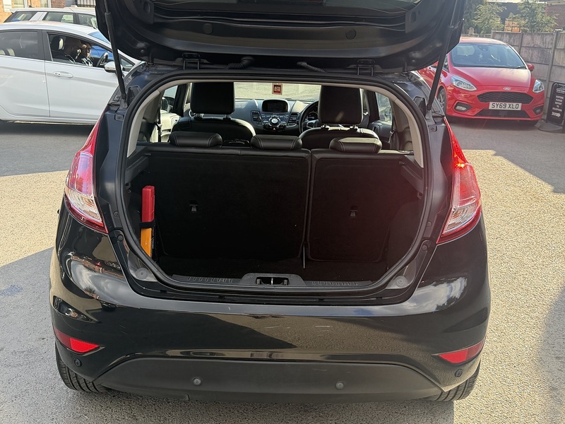 Ford Fiesta 1.0T EcoBoost Titanium X Hatchback 3dr Petrol Powershift Euro 6 (100 ps) - U2511