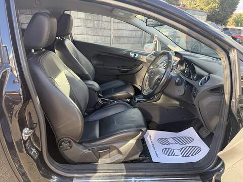 Ford Fiesta 1.0T EcoBoost Titanium X Hatchback 3dr Petrol Powershift Euro 6 (100 ps) - U2511