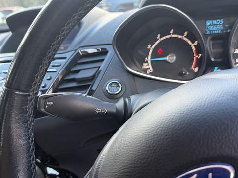 Ford Fiesta 1.0T EcoBoost Titanium X Hatchback 3dr Petrol Powershift Euro 6 (100 ps) - U2511
