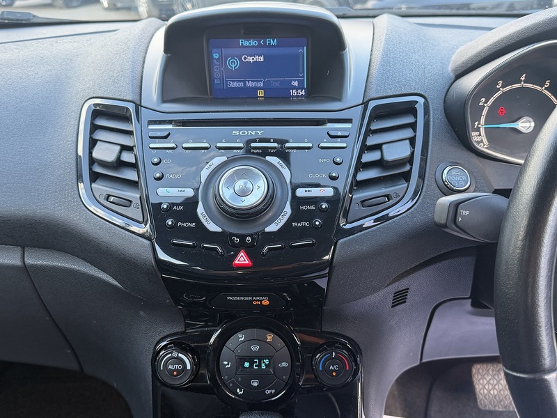 Ford Fiesta 1.0T EcoBoost Titanium X Hatchback 3dr Petrol Powershift Euro 6 (100 ps) - U2511
