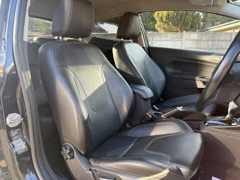 Ford Fiesta 1.0T EcoBoost Titanium X Hatchback 3dr Petrol Powershift Euro 6 (100 ps) - U2511