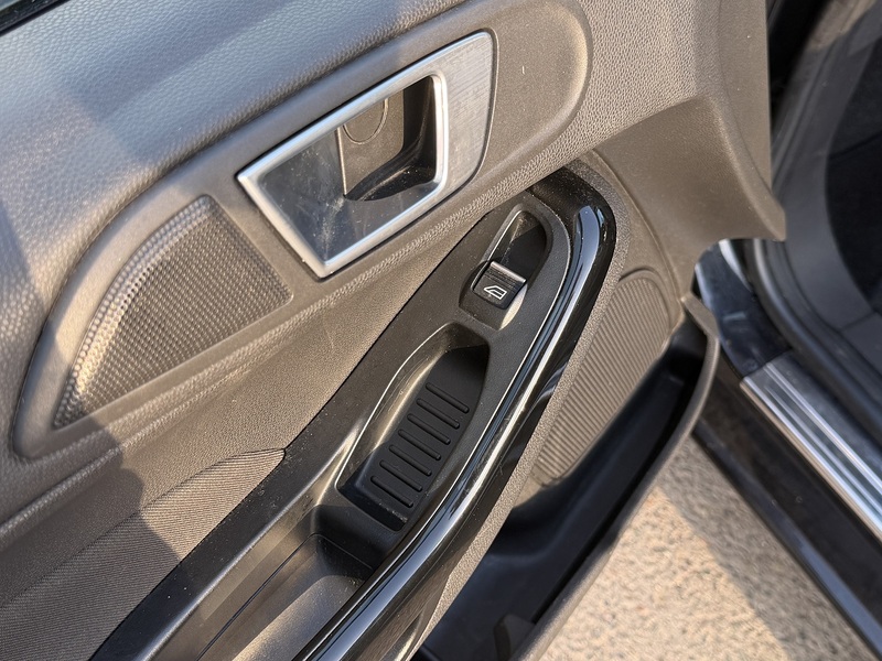 Ford Fiesta 1.0T EcoBoost Titanium X Hatchback 3dr Petrol Powershift Euro 6 (100 ps) - U2511