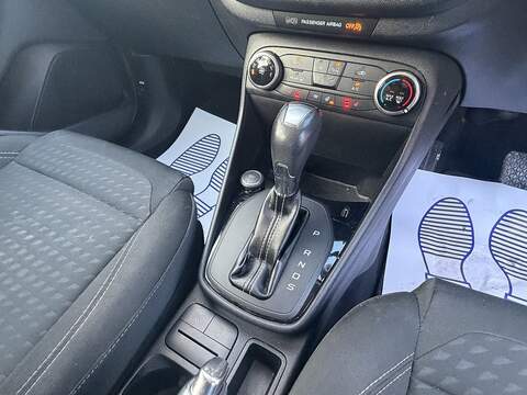 Ford Fiesta 1.0T EcoBoost Zetec Hatchback 5dr Petrol Auto Euro 6 (s/s) (100 ps) - U2513