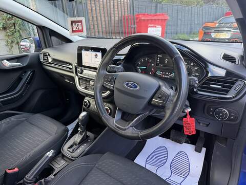 Ford Fiesta 1.0T EcoBoost Zetec Hatchback 5dr Petrol Auto Euro 6 (s/s) (100 ps) - U2513