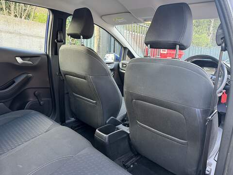 Ford Fiesta 1.0T EcoBoost Zetec Hatchback 5dr Petrol Auto Euro 6 (s/s) (100 ps) - U2513
