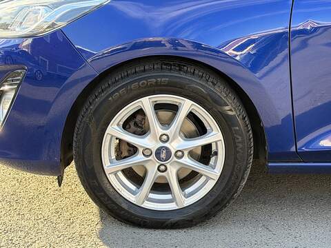 Ford Fiesta 1.0T EcoBoost Zetec Hatchback 5dr Petrol Auto Euro 6 (s/s) (100 ps) - U2513