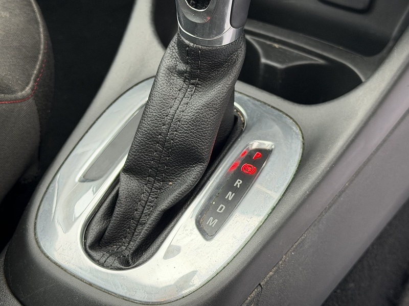 Vauxhall Corsa 1.4i SRi Hatchback 5dr Petrol Auto Euro 6 (90 ps) - U2515