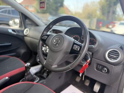 Vauxhall Corsa 1.4 16V SRi Hatchback 5dr Petrol Manual Wide Ratio Euro 5 (100 ps) - U2517